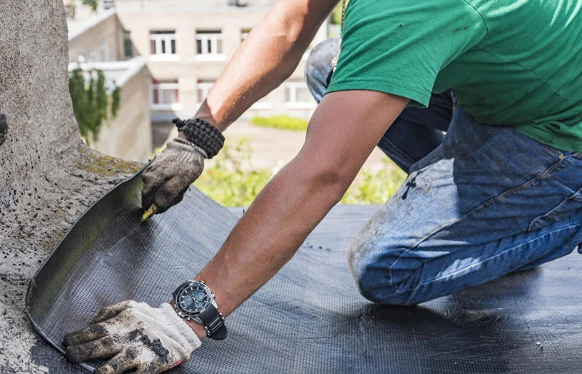 Will Roof Tar Dry in the Rain A Comprehensive Guide