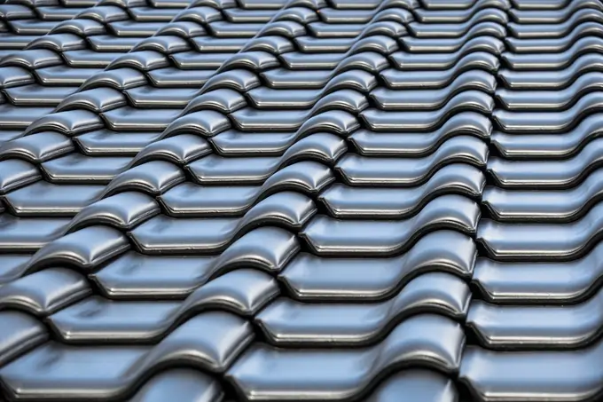 How to choose the right roofing contractor for roof replacement